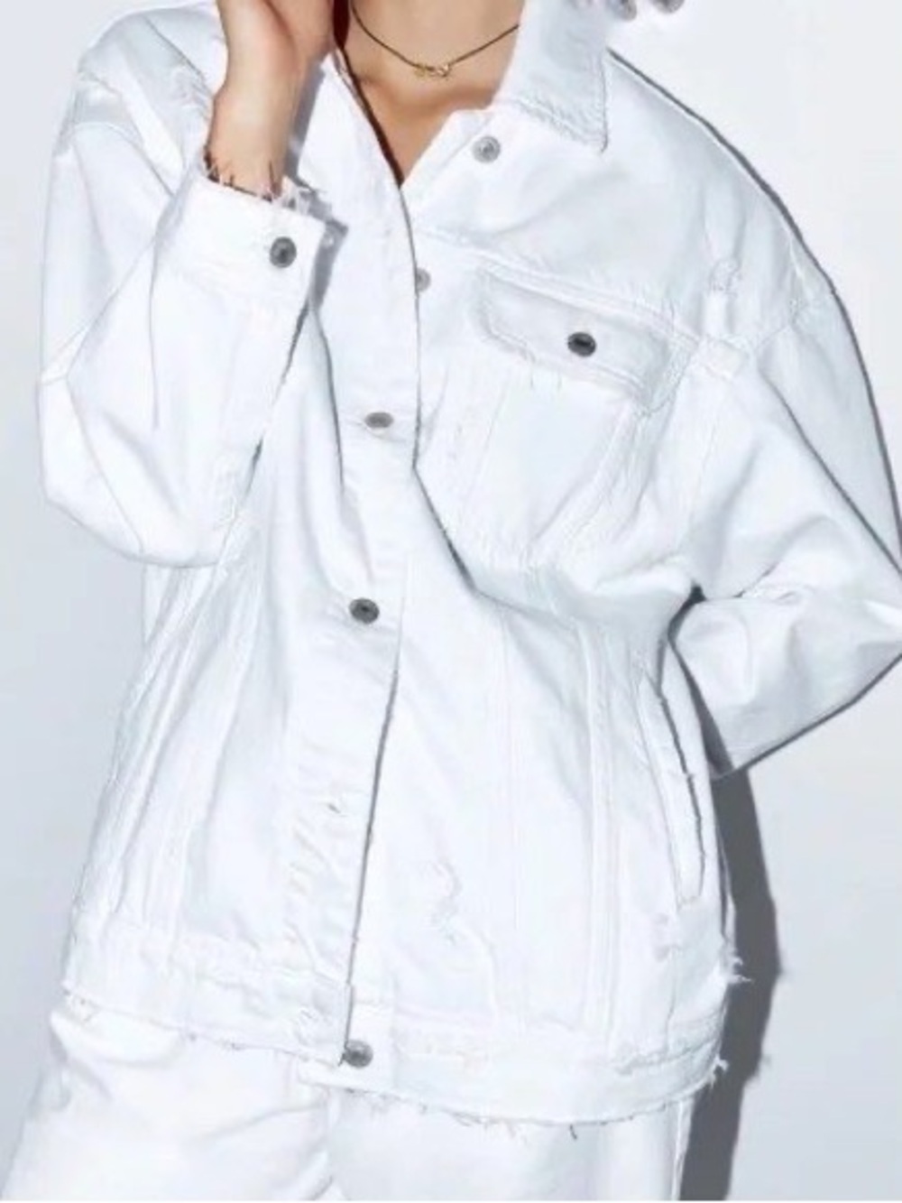 Zara White Oversized Distressed Denim Jacket
